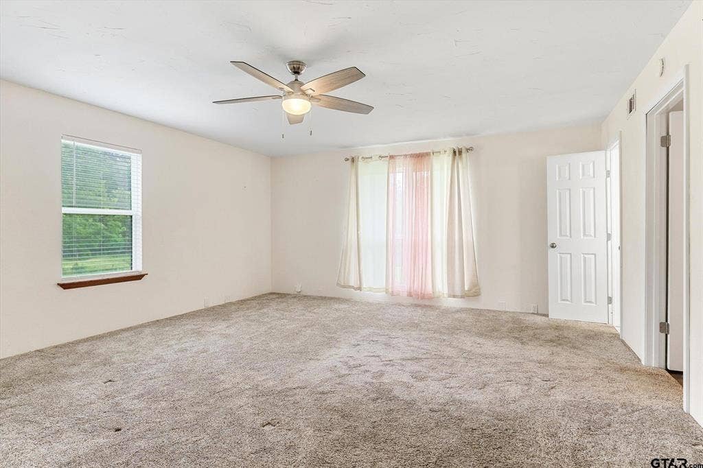 1203 N Spring Street, Grand Saline, TX 75140