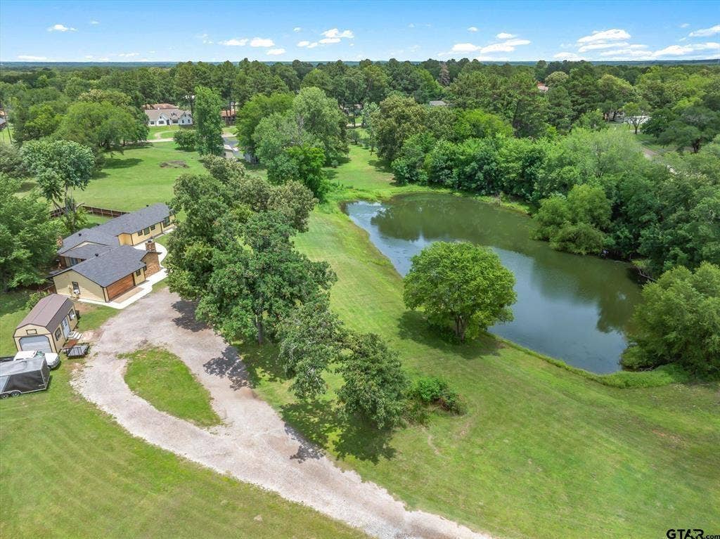 1203 N Spring Street, Grand Saline, TX 75140
