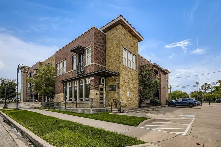 Property photo for 928 Lipscomb Street, #206, Fort Worth, TX