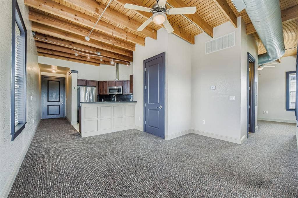 928 Lipscomb Street, #206, Fort Worth, TX 76104