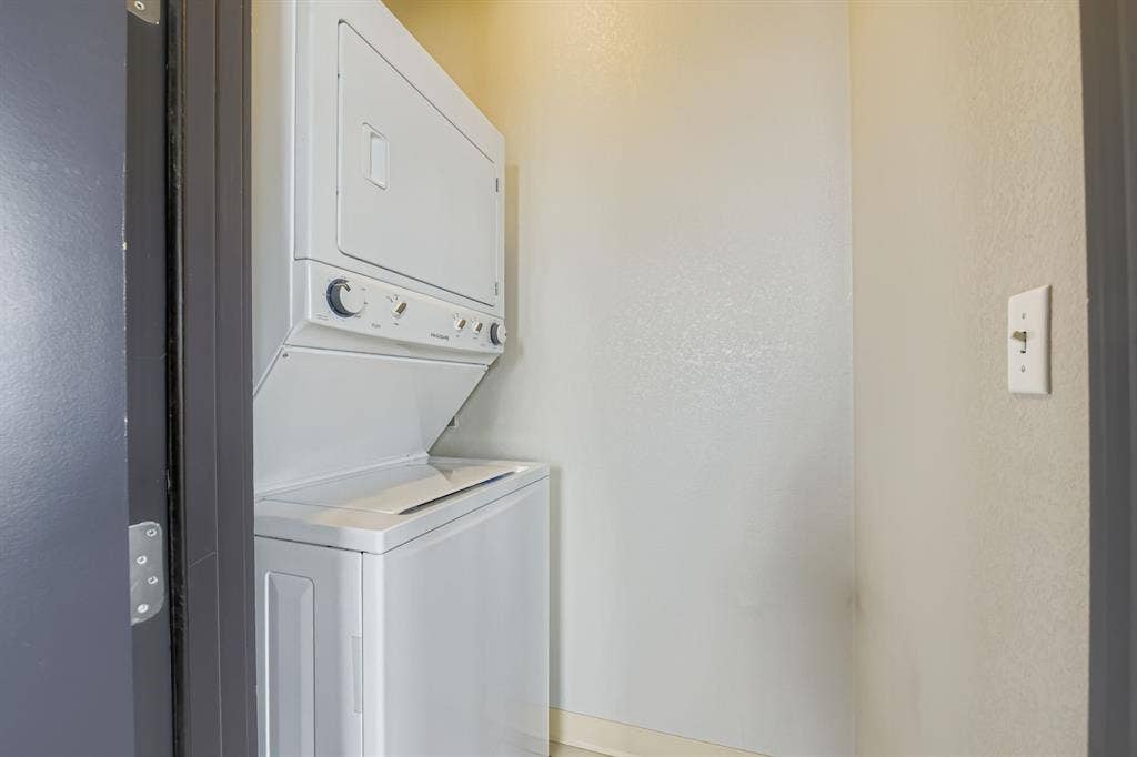 928 Lipscomb Street, #206, Fort Worth, TX 76104