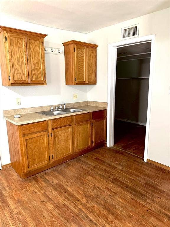 2416 Graham, Paris, TX 75460 2416 Graham, Paris, TX 75460