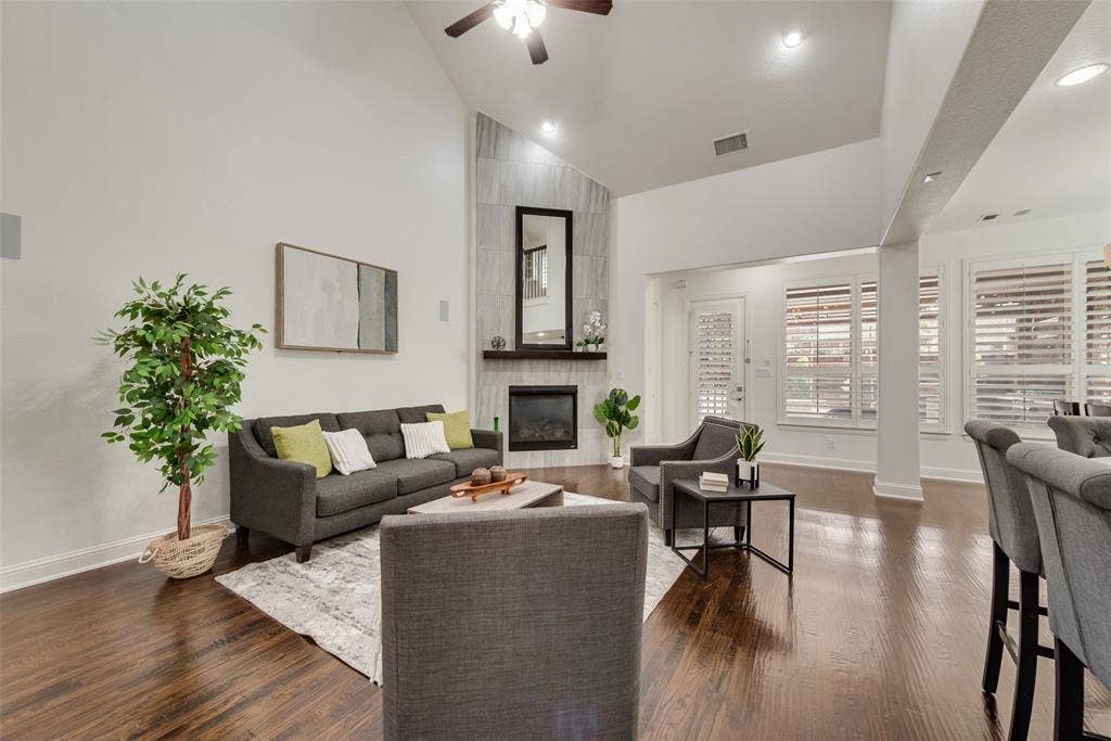 7254 Clementine Drive, Irving, TX 75063