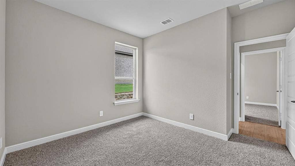 113 RINGTRAIL Drive, Rhome, TX 76078