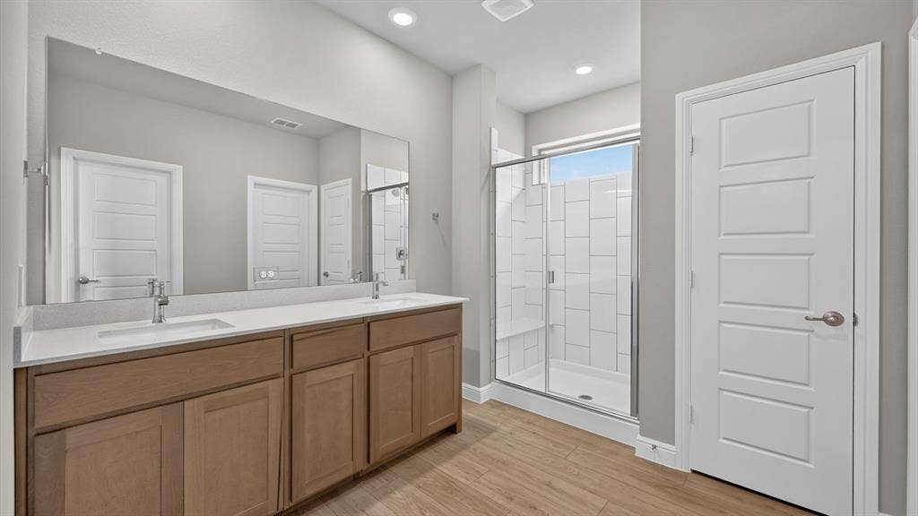 113 RINGTRAIL Drive, Rhome, TX 76078