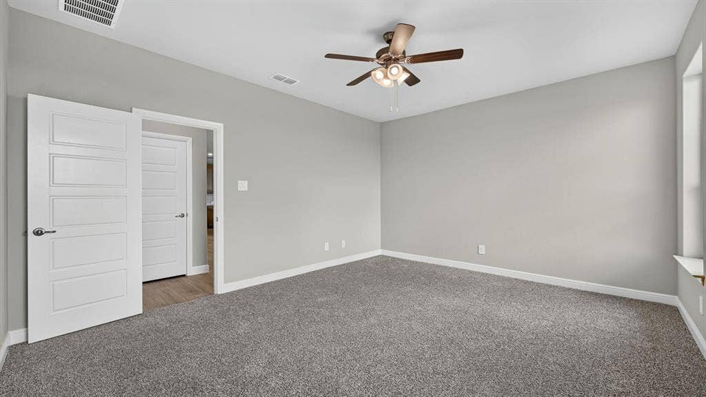 113 RINGTRAIL Drive, Rhome, TX 76078
