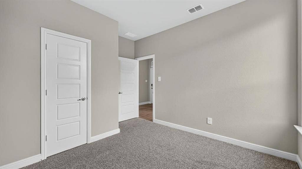 113 RINGTRAIL Drive, Rhome, TX 76078