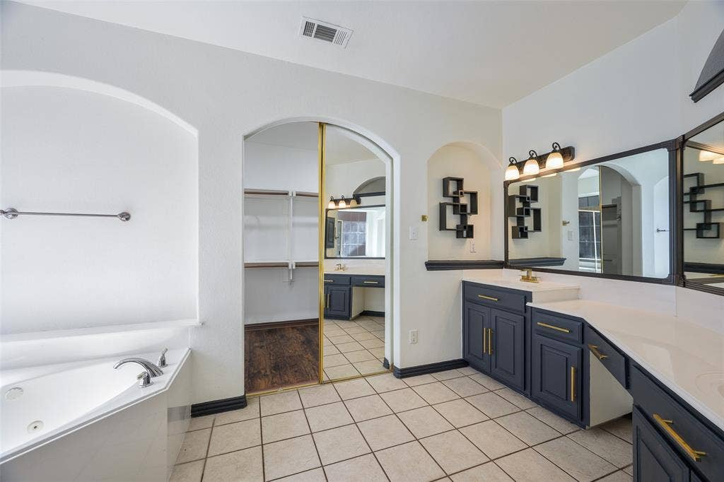 5170 Mohegan Lane, Frisco, TX 75034