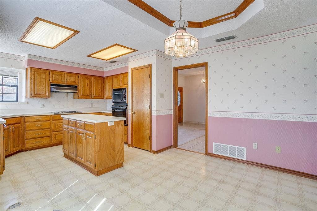 101 Royal Oak Drive, Aledo, TX 76008 101 Royal Oak Drive, Aledo, TX 76008