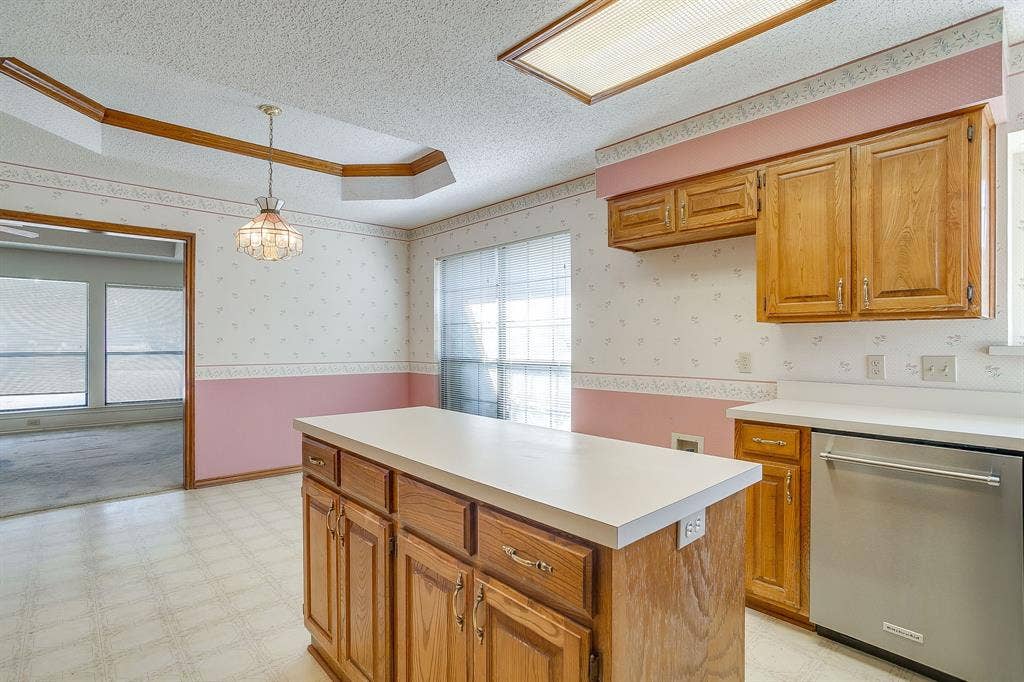 101 Royal Oak Drive, Aledo, TX 76008 101 Royal Oak Drive, Aledo, TX 76008