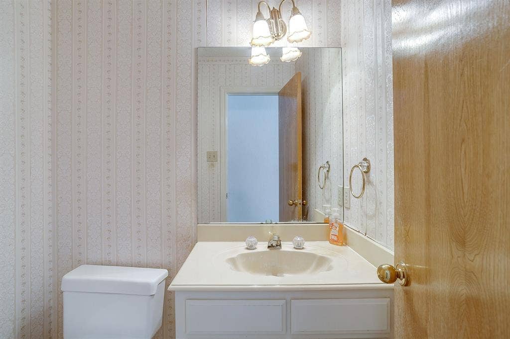 101 Royal Oak Drive, Aledo, TX 76008 101 Royal Oak Drive, Aledo, TX 76008