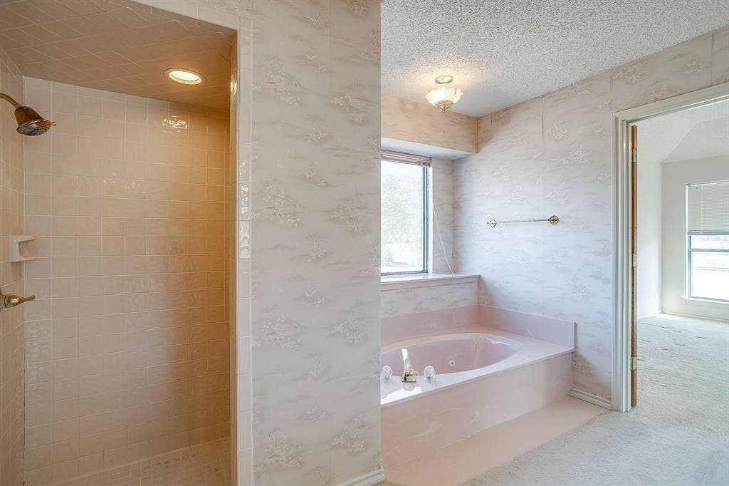101 Royal Oak Drive, Aledo, TX 76008 101 Royal Oak Drive, Aledo, TX 76008