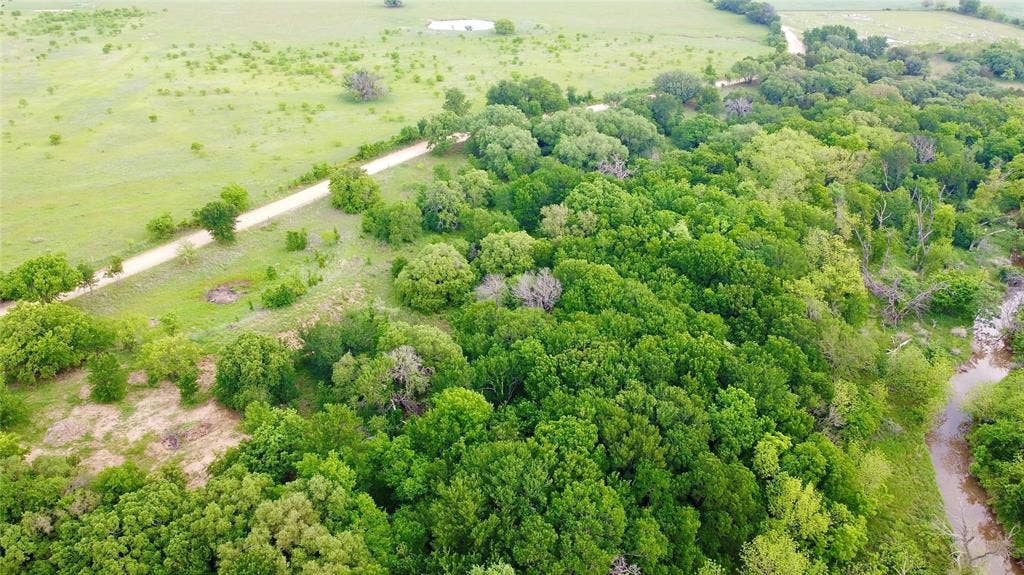 417 CR 415, Comanche, TX 76442 417 CR 415, Comanche, TX 76442