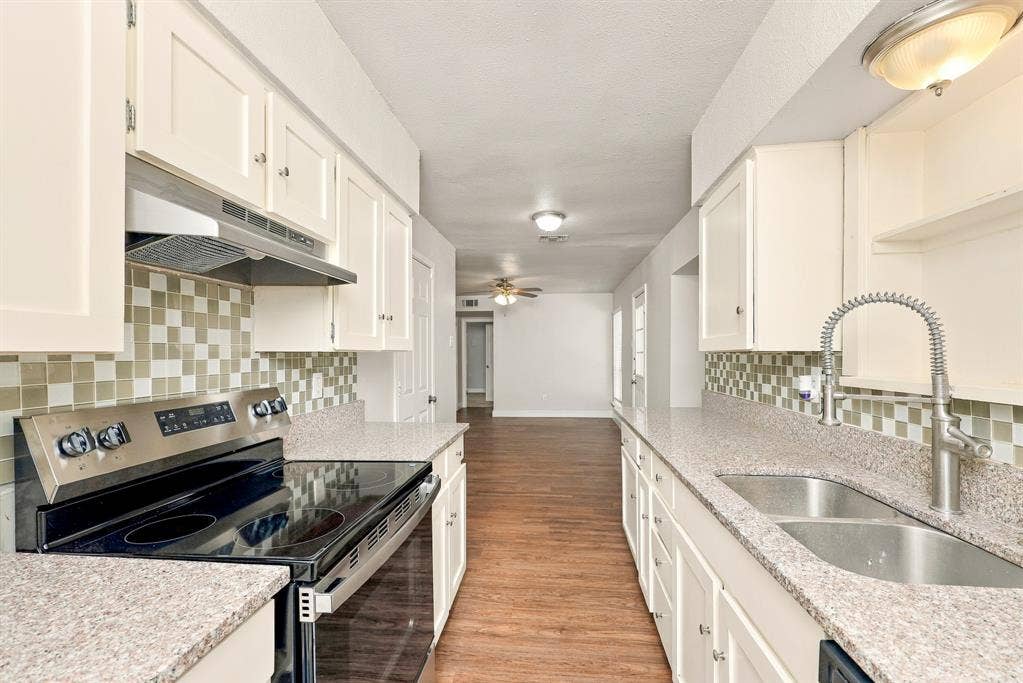 7709 Texridge Drive, Dallas, TX 75232