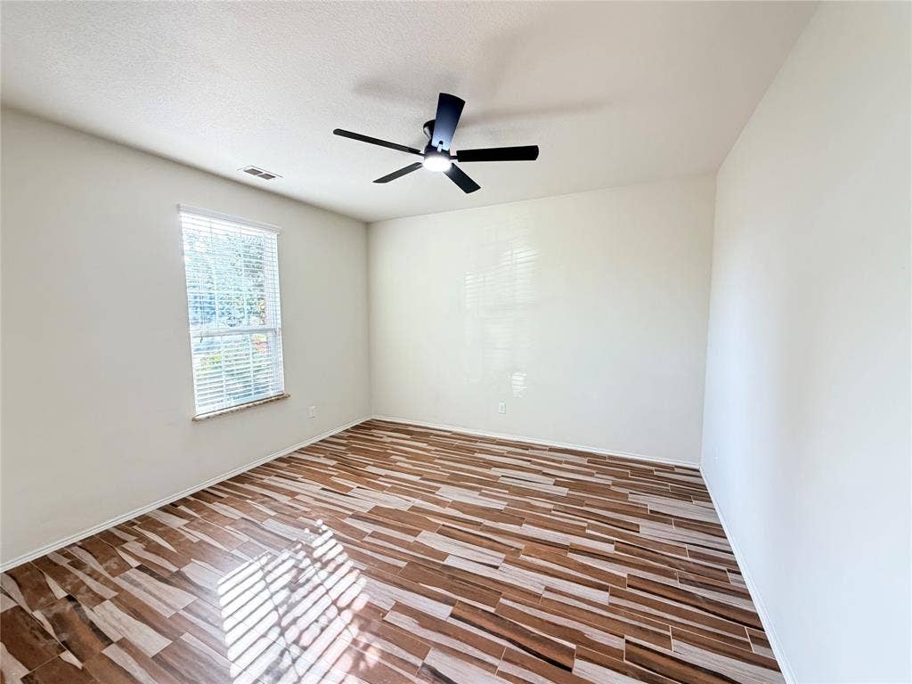 1712 Abby Creek Drive, Little Elm, TX 75068