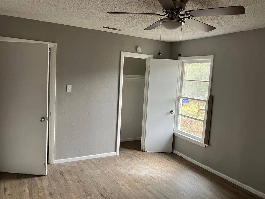 4017 Gordon Street, Greenville, TX 75401 4017 Gordon Street, Greenville, TX 75401