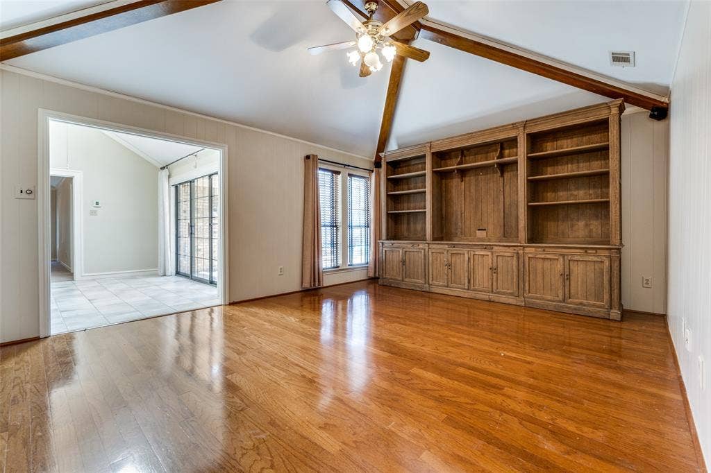 7010 Northwood Road, Dallas, TX 75225