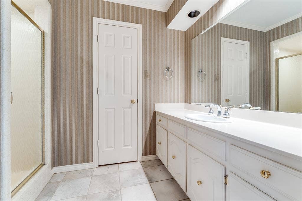 7010 Northwood Road, Dallas, TX 75225