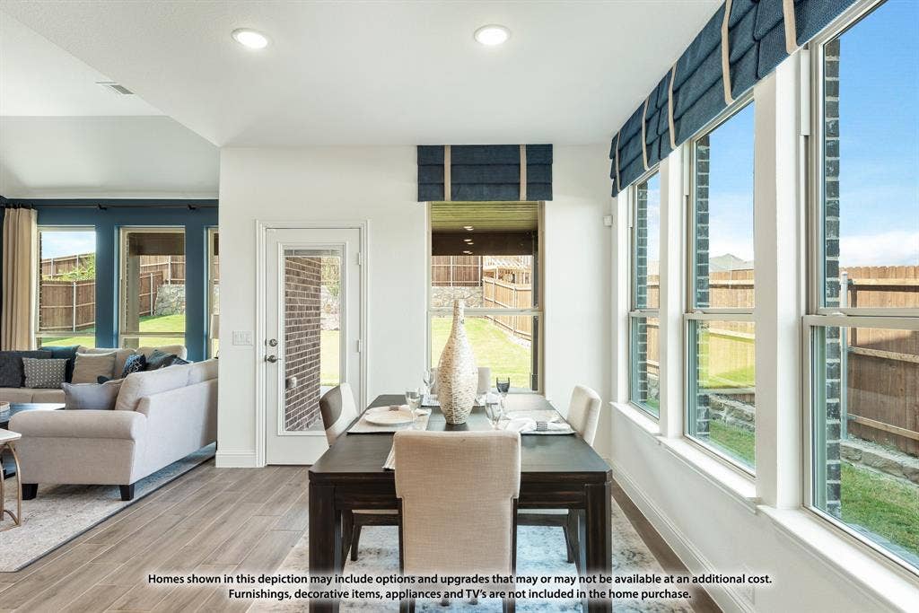 220 Sweetwater Drive, Commerce, TX 75428