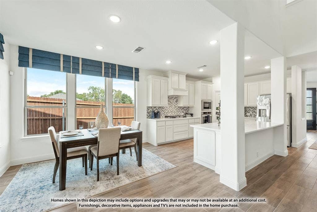 220 Sweetwater Drive, Commerce, TX 75428