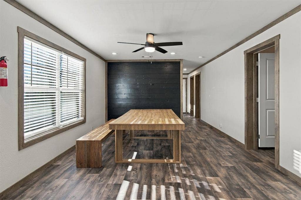 18061 CINDY Lane, Justin, TX 76247 18061 CINDY Lane, Justin, TX 76247