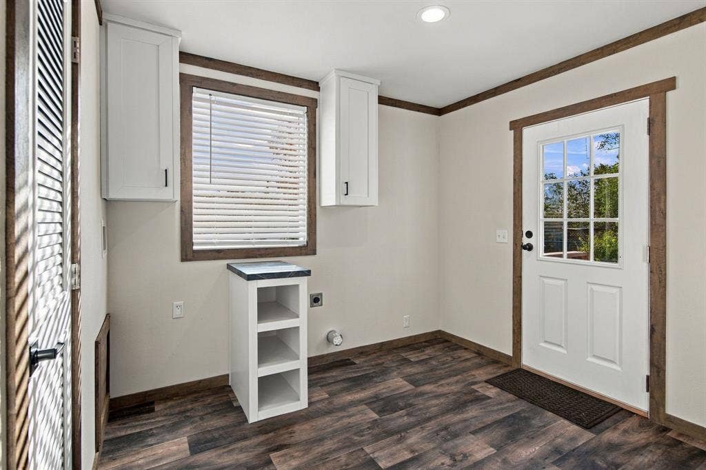 18061 CINDY Lane, Justin, TX 76247 18061 CINDY Lane, Justin, TX 76247