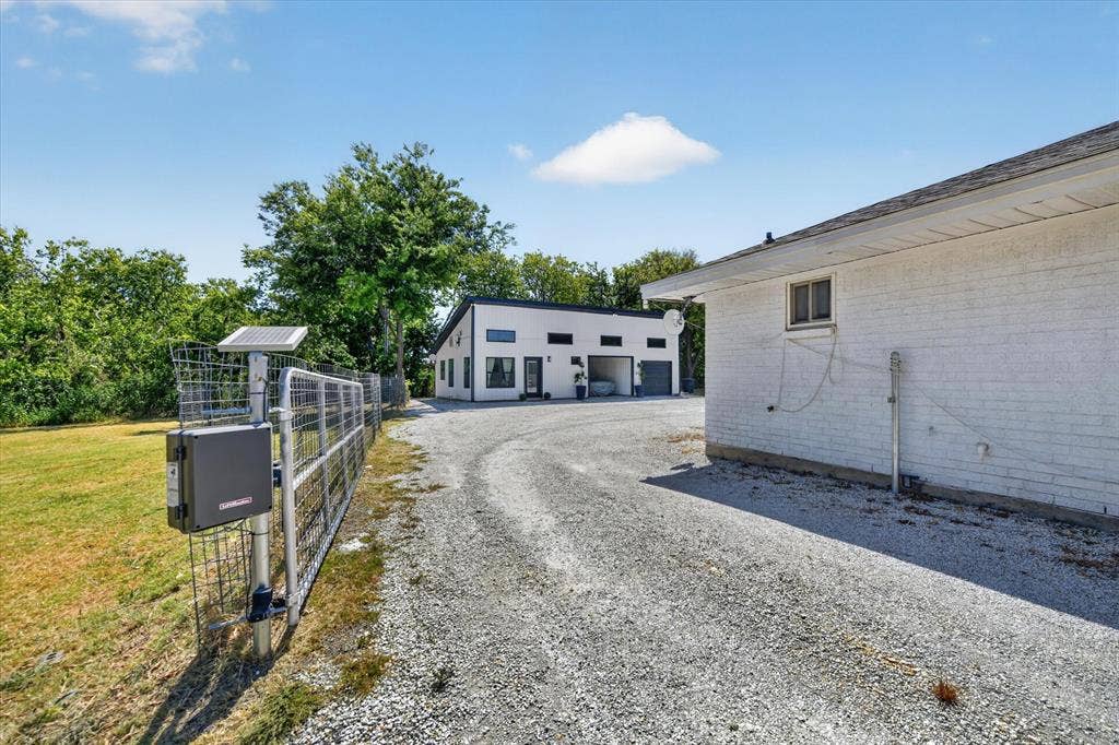10651 Old Cleburne Crowley Junction, #A, Crowley, TX 76036