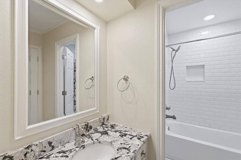 4134 High Star Lane, Dallas, TX 75287 4134 High Star Lane, Dallas, TX 75287