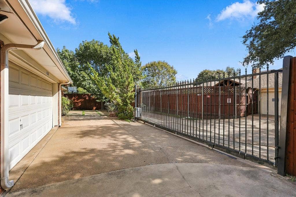 4134 High Star Lane, Dallas, TX 75287 4134 High Star Lane, Dallas, TX 75287