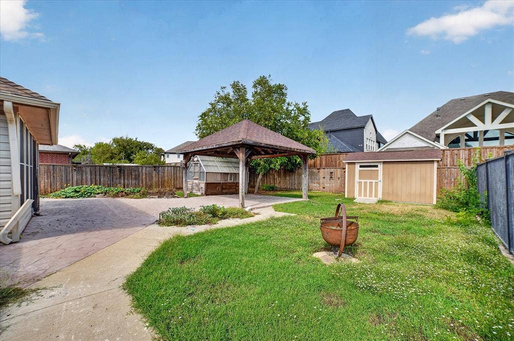 8301 Martha Lane, Rowlett, TX 75088