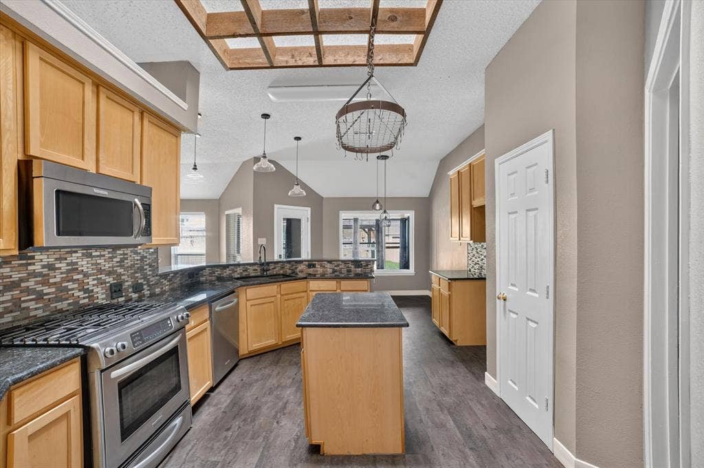 8301 Martha Lane, Rowlett, TX 75088