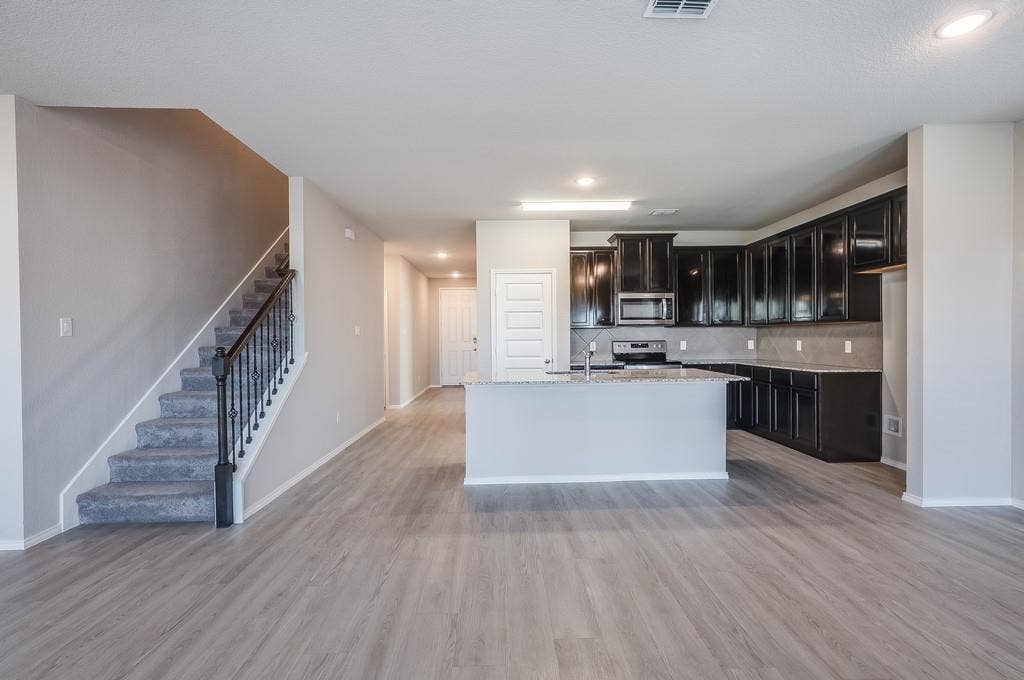 211 Miramar Avenue, Melissa, TX 75454 211 Miramar Avenue, Melissa, TX 75454