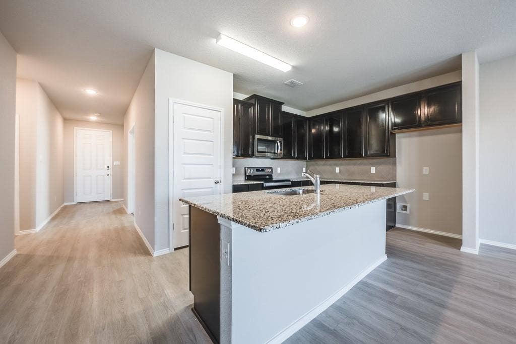 211 Miramar Avenue, Melissa, TX 75454 211 Miramar Avenue, Melissa, TX 75454