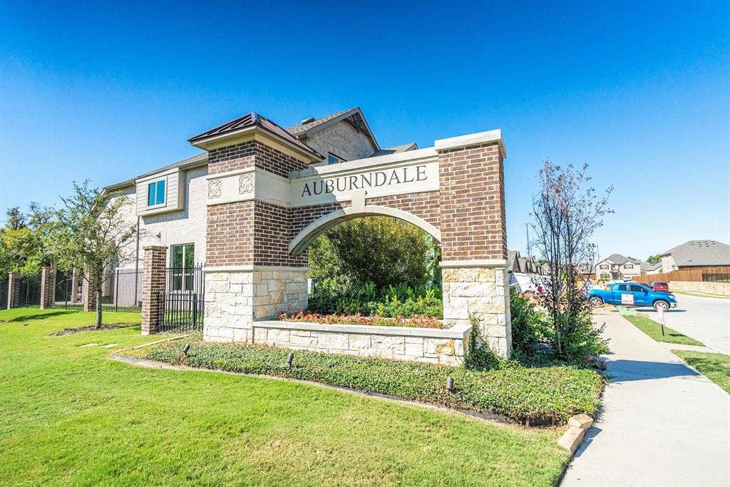 211 Miramar Avenue, Melissa, TX 75454 211 Miramar Avenue, Melissa, TX 75454