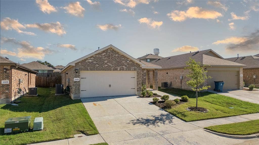 1526 Dilley Lane, Forney, TX 75126 1526 Dilley Lane, Forney, TX 75126