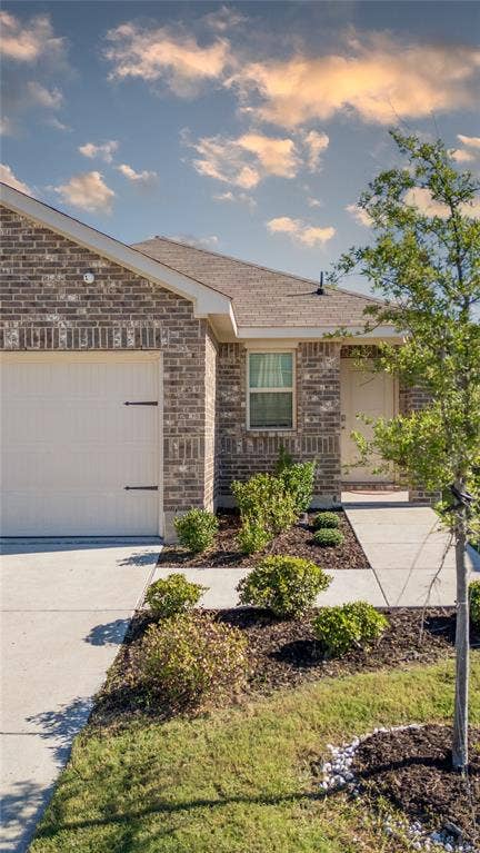 1526 Dilley Lane, Forney, TX 75126 1526 Dilley Lane, Forney, TX 75126