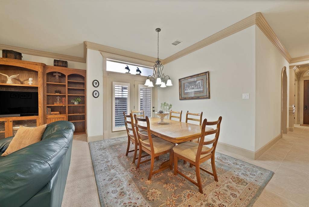 1408 St Tropez Lane, Arlington, TX 76013 1408 St Tropez Lane, Arlington, TX 76013
