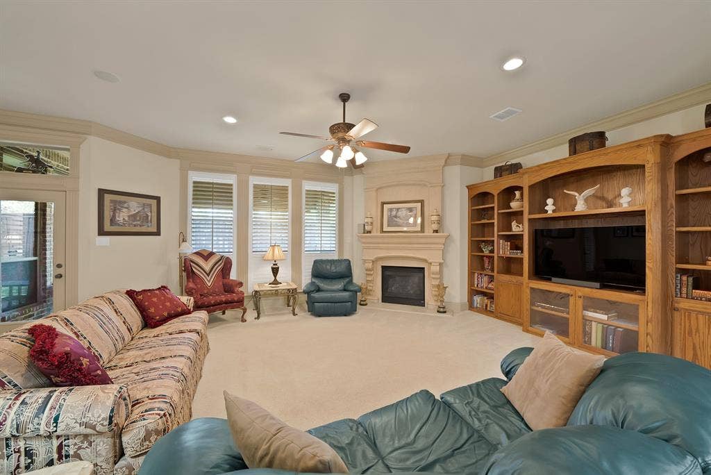 1408 St Tropez Lane, Arlington, TX 76013 1408 St Tropez Lane, Arlington, TX 76013