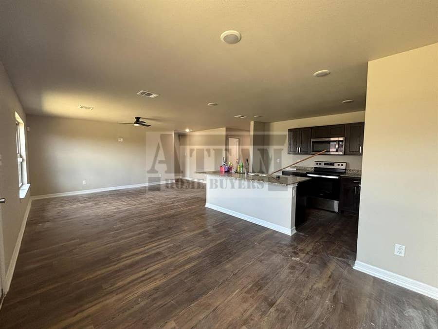 Property photo for 18227 County Road 4001, Mabank, TX