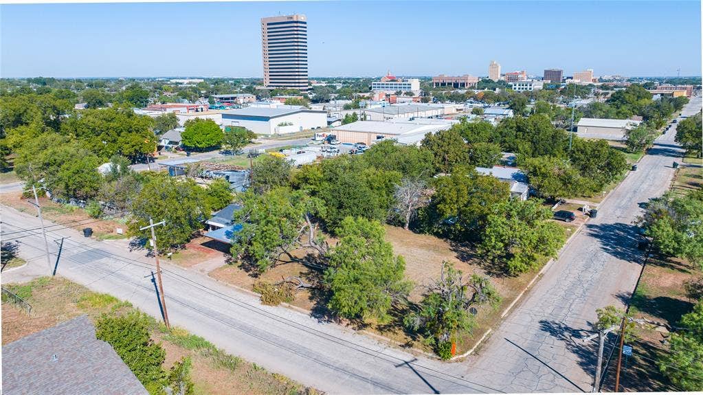 702 S 8th Street, Abilene, TX 79602
