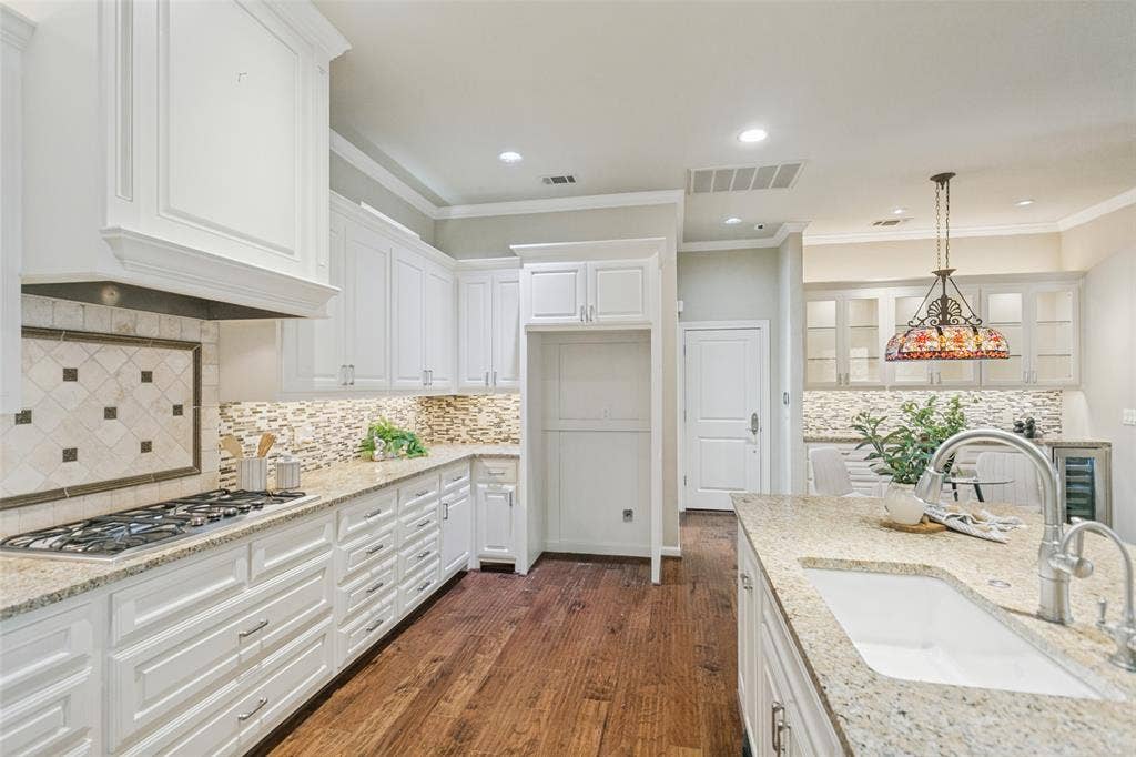 6003 Weymouth Drive, Dallas, TX 75252 6003 Weymouth Drive, Dallas, TX 75252