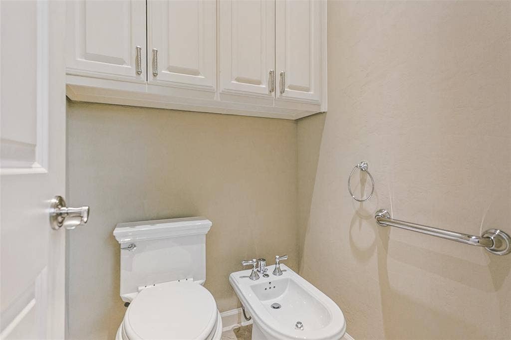 6003 Weymouth Drive, Dallas, TX 75252 6003 Weymouth Drive, Dallas, TX 75252