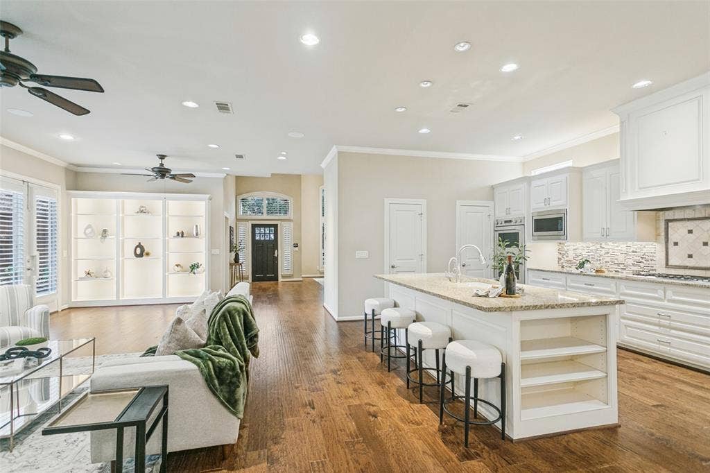 6003 Weymouth Drive, Dallas, TX 75252 6003 Weymouth Drive, Dallas, TX 75252