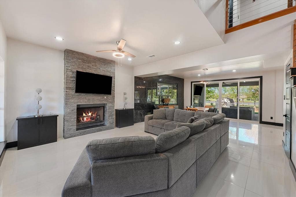 139 Creekview Lane, Crandall, TX 75114 139 Creekview Lane, Crandall, TX 75114