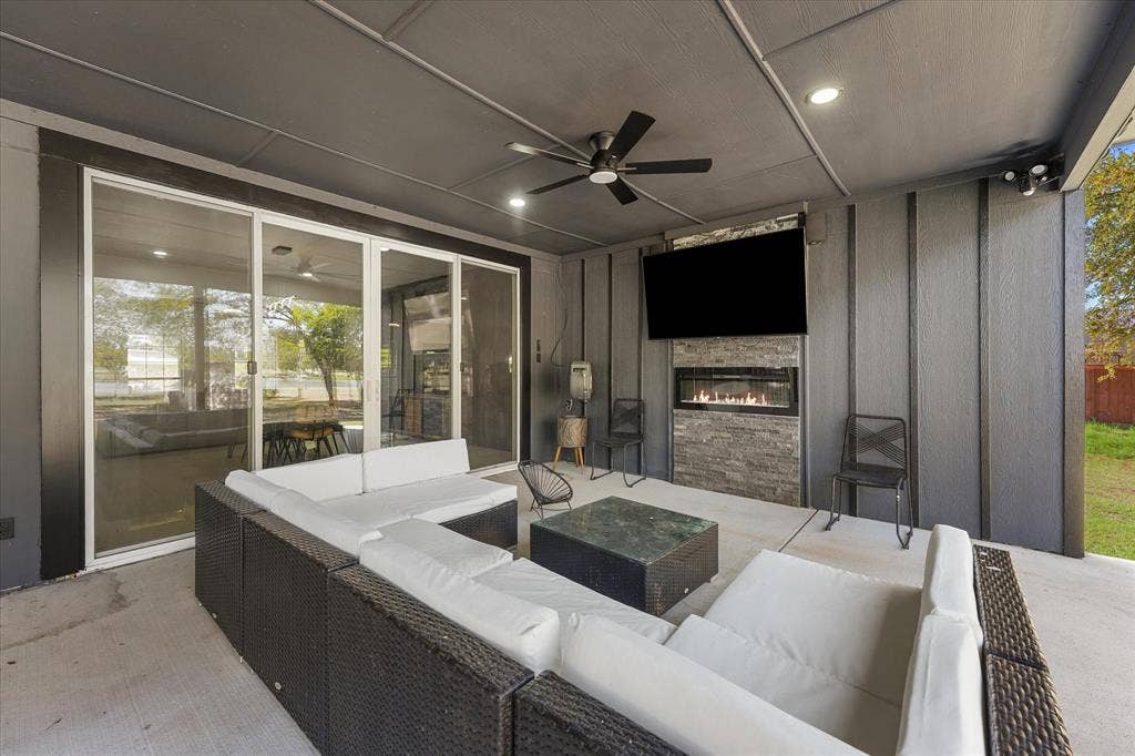 139 Creekview Lane, Crandall, TX 75114 139 Creekview Lane, Crandall, TX 75114