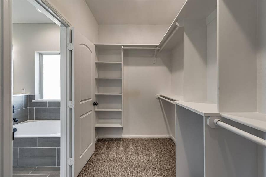 Property photo for 320 E Marshall Court, Palmer, TX