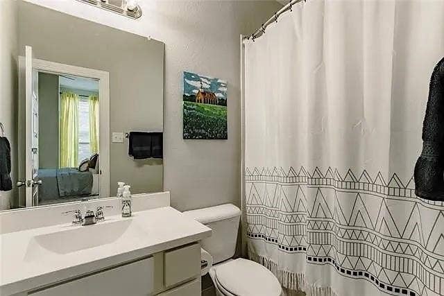 1249 Meridian Drive, Forney, TX 75126 1249 Meridian Drive, Forney, TX 75126