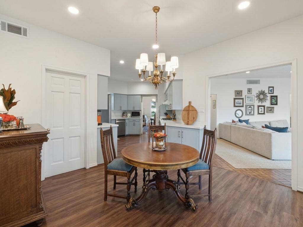 4448 Hallmark Drive, Dallas, TX 75229