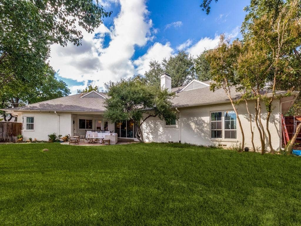 4448 Hallmark Drive, Dallas, TX 75229