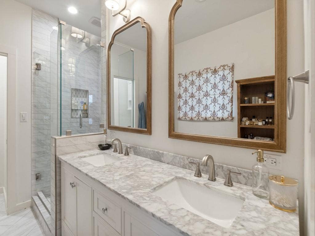 4448 Hallmark Drive, Dallas, TX 75229